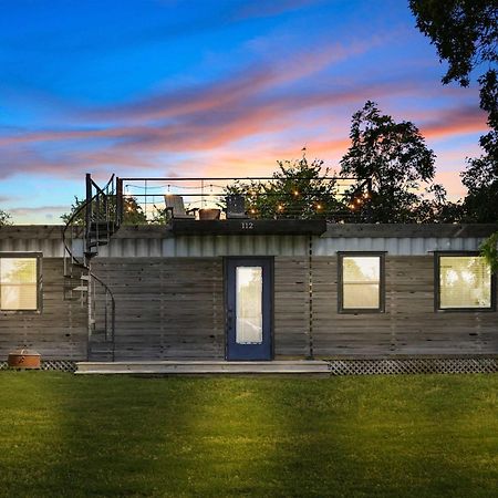 The Woods- Container Tiny House 12 Min To Magnolia/Baylor/Downtown Villa Bellmead Buitenkant foto